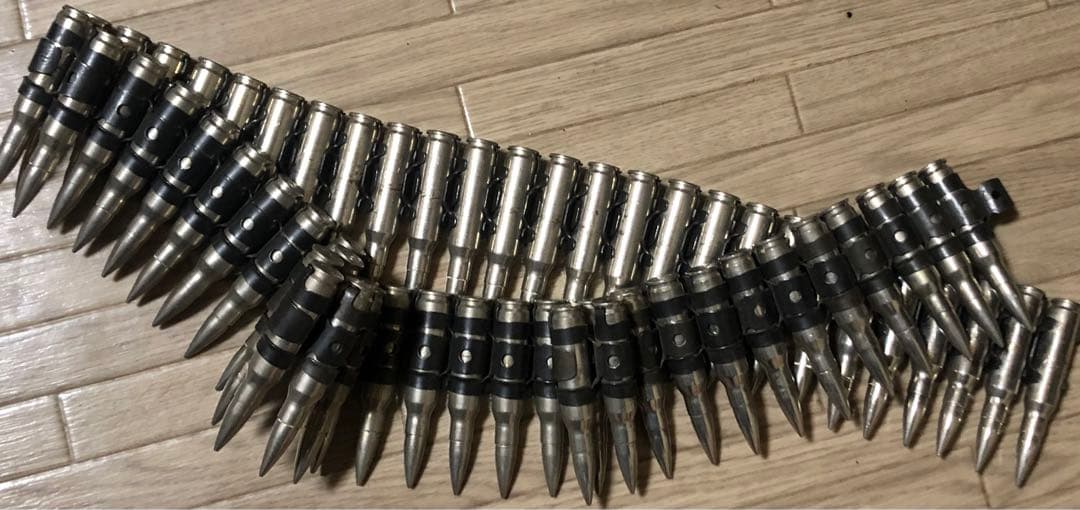 弾丸ベルト ガンベル マシンガン punk crust