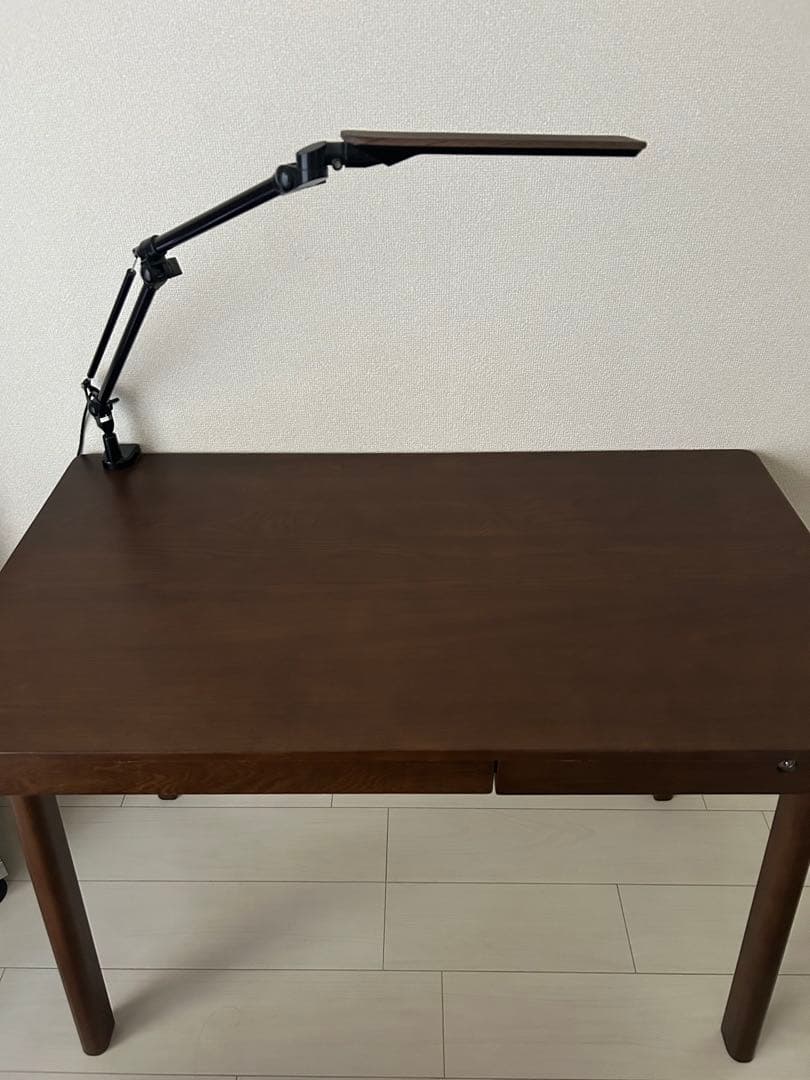 ケユカ　机　ライト付き