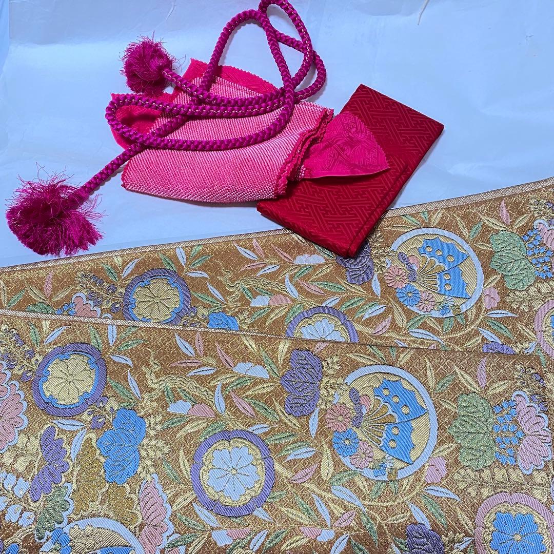 振袖 着物（帯小物有）　モノトーン　絞り　蝶・花柄　高級　成人式