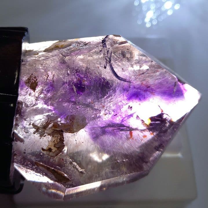 水入り水晶★スーパーセブン原石◼️台座付　C