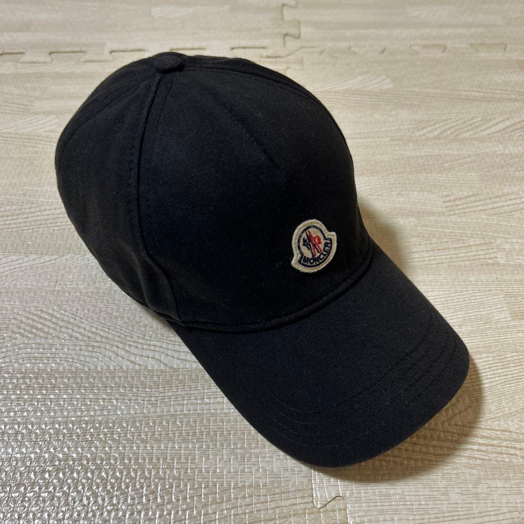 （nananananan ）MONCLER キャップ　ブラック