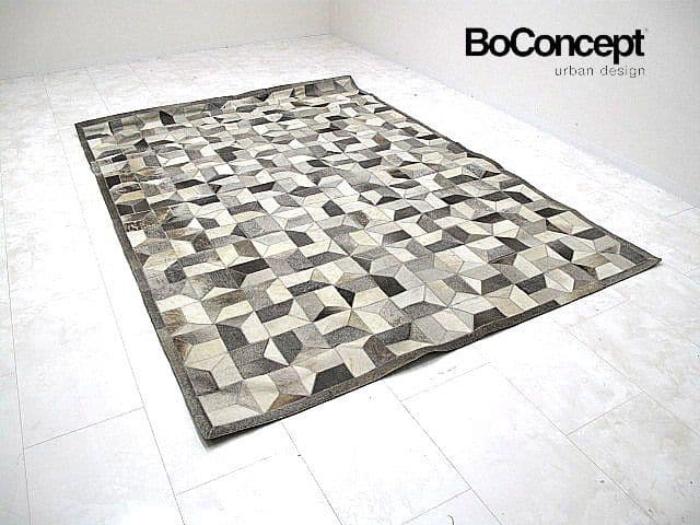 展示品　ボーコンセプト　CARE＆FAIR パッチワークハラコラグ