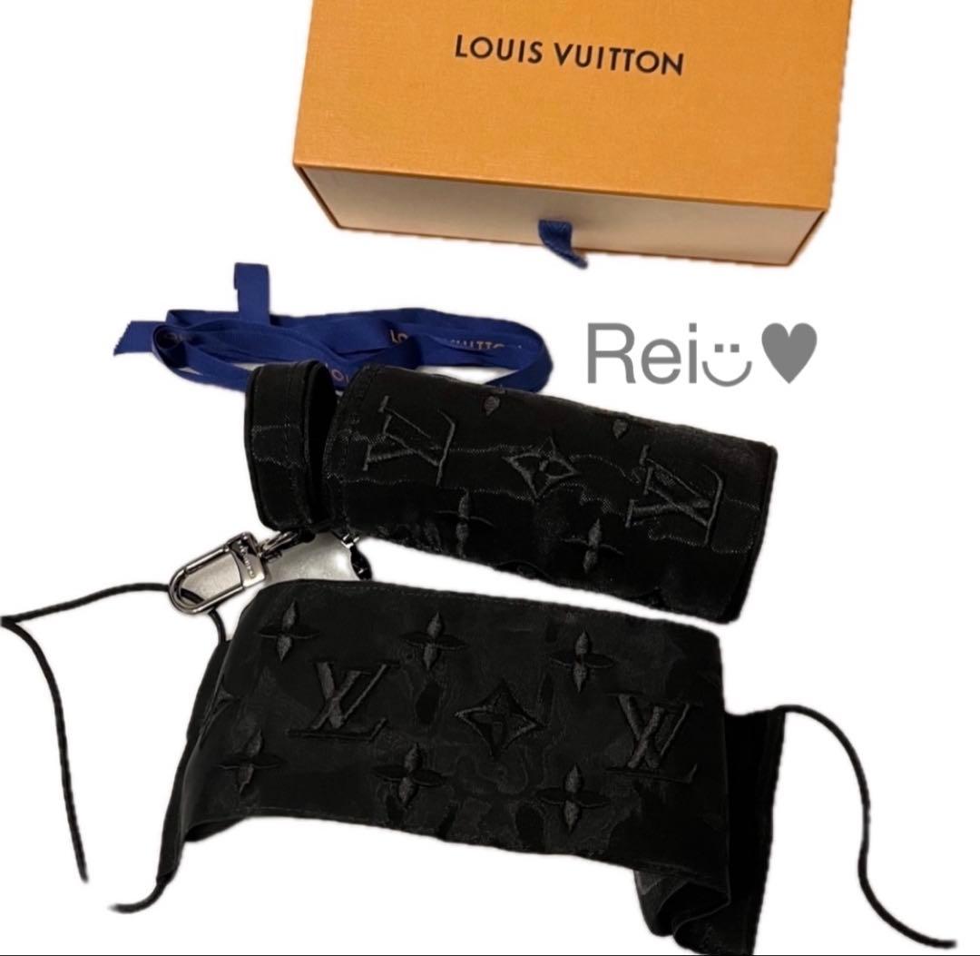 【未使用品】ルイヴィトン マスク ポーチセット