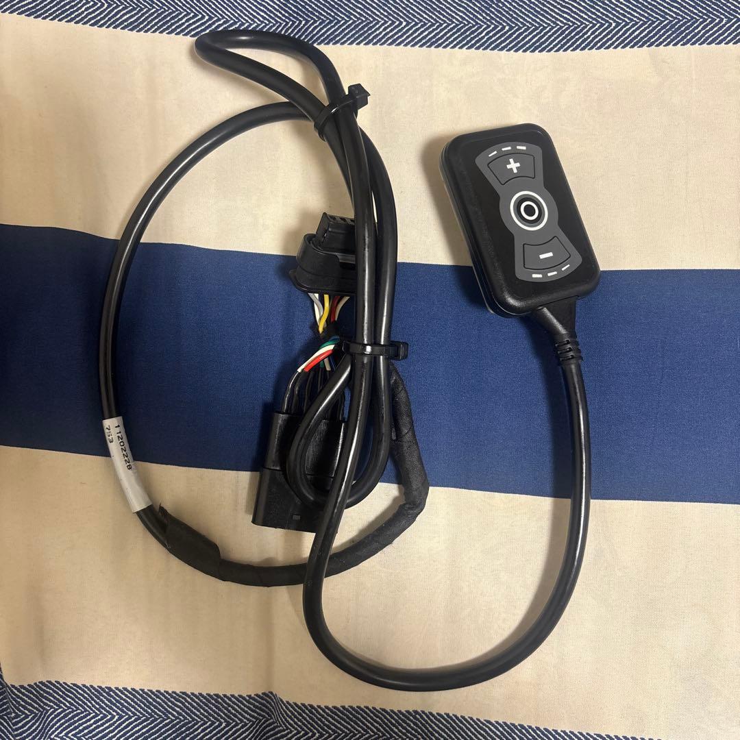 Audi.スロットルコントローラー　NEW PPT A6