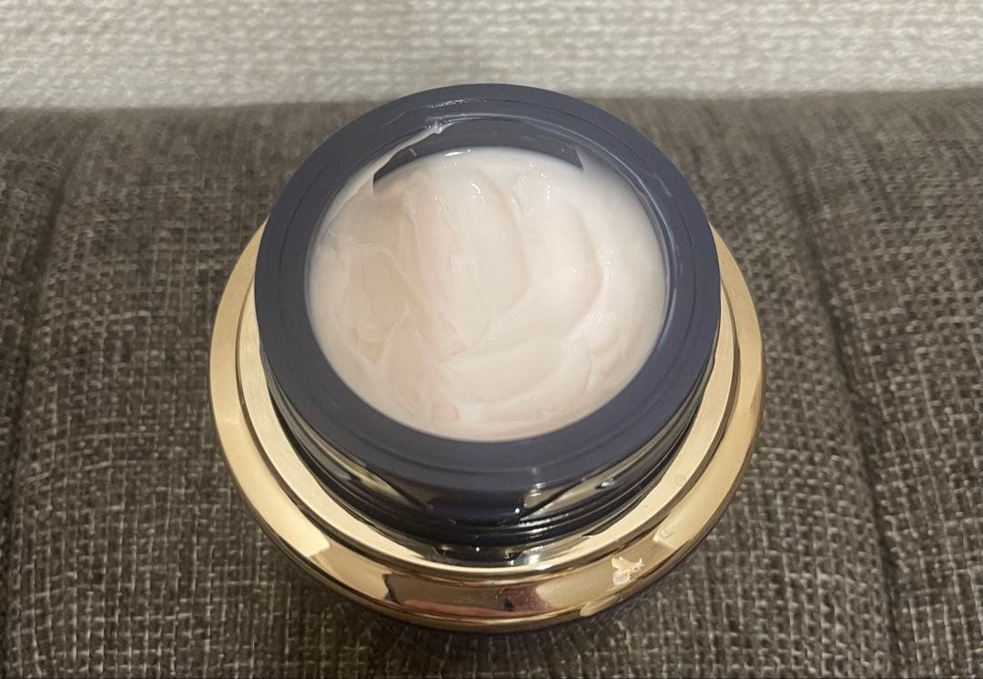 クレドポーボーテ　クレームアンタンシヴＲ（ニュイ）