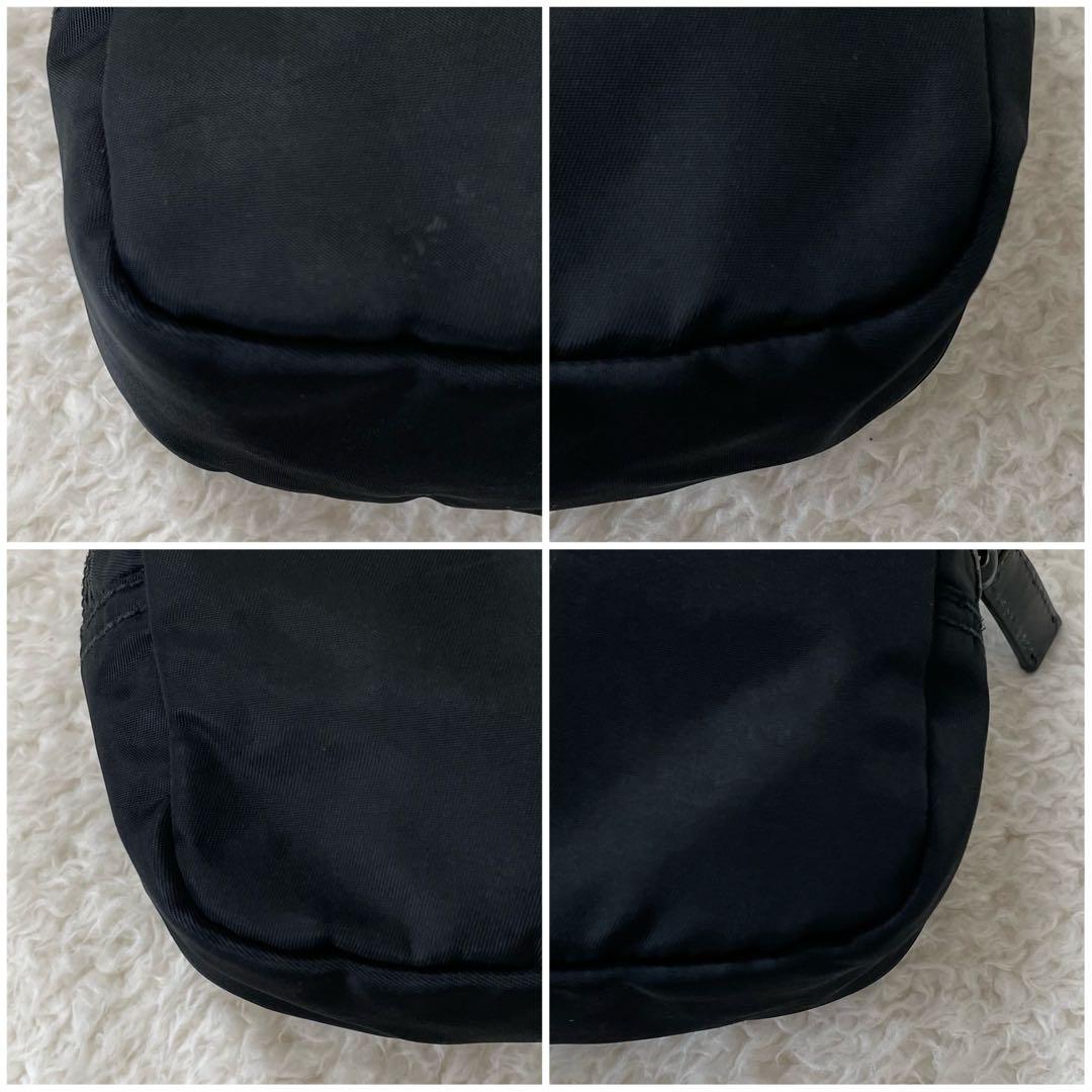 PRADA ブラック ナイロンポーチ