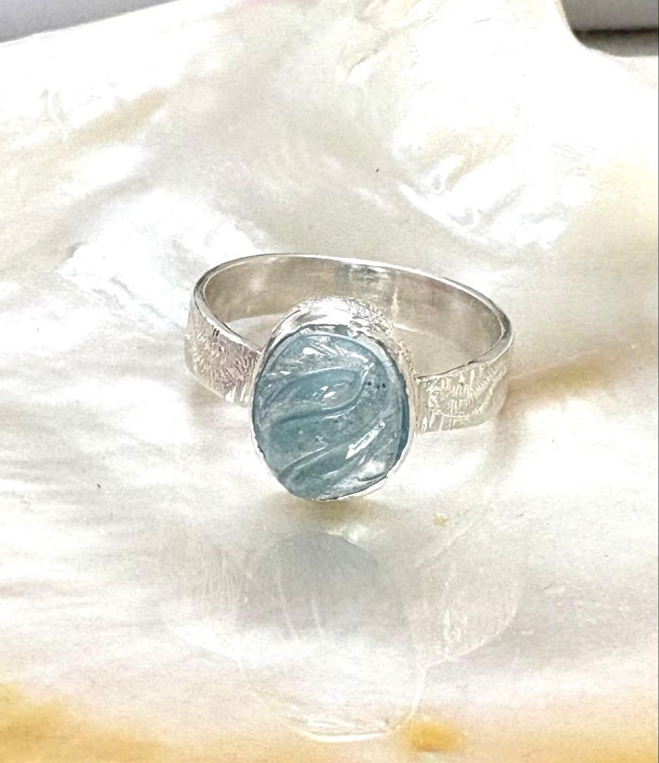 アクアマリン カービング　シルバーリング 彫刻模様