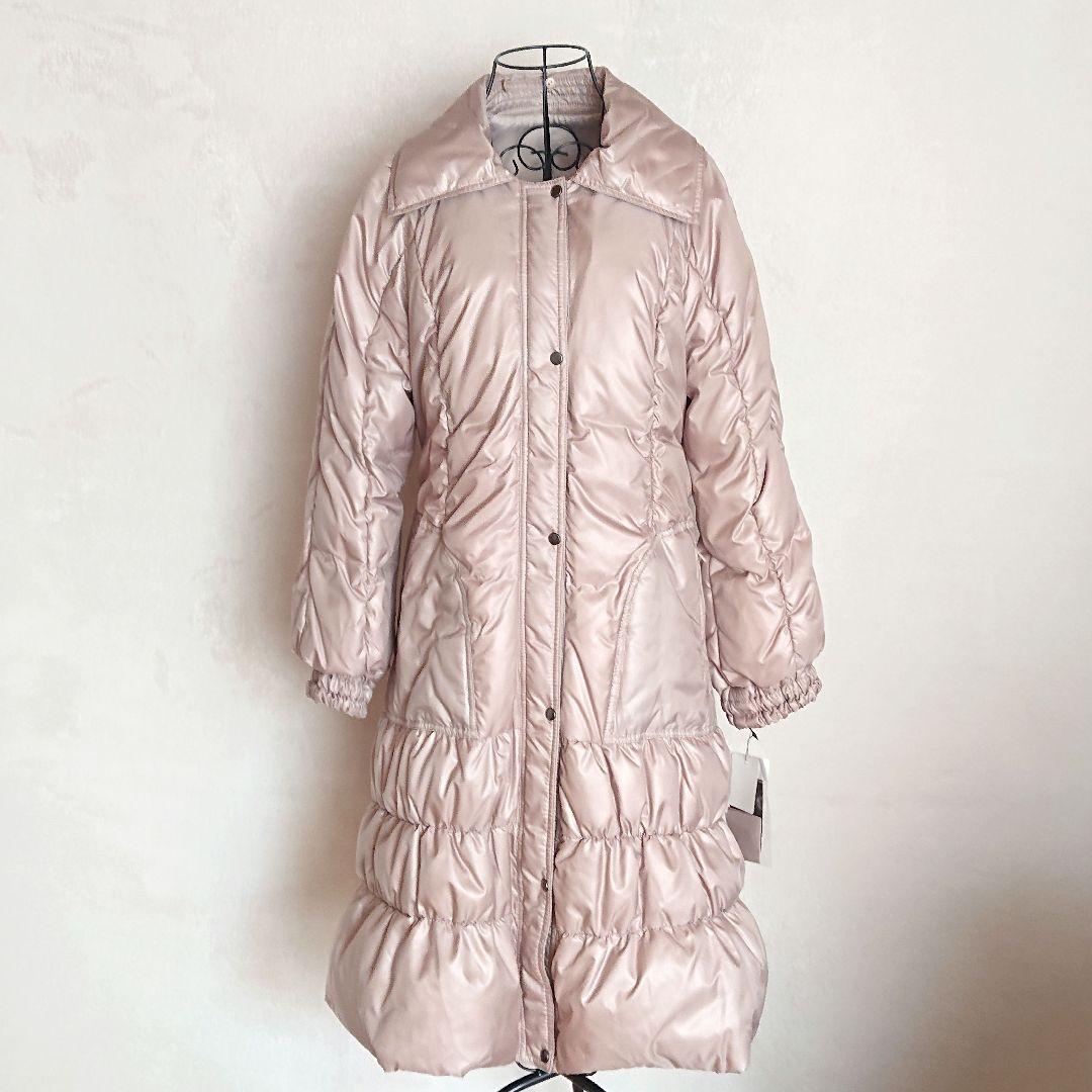 ベニーバードブルーフォックス衿付裾ギャザーダウンコート13号(ベージュ)