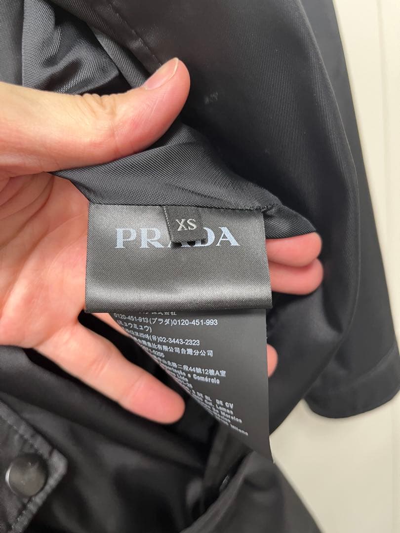 PRADA ブラック トレンチコート