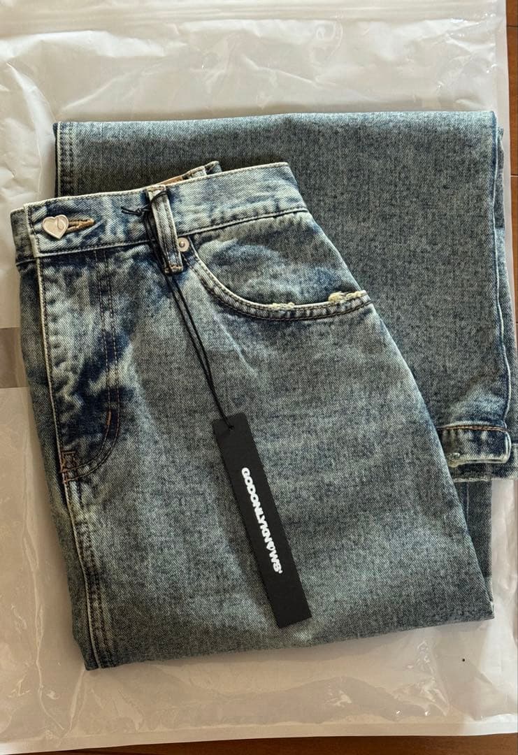 はな GOD ONLY KNOWS 岩田剛典 スカート