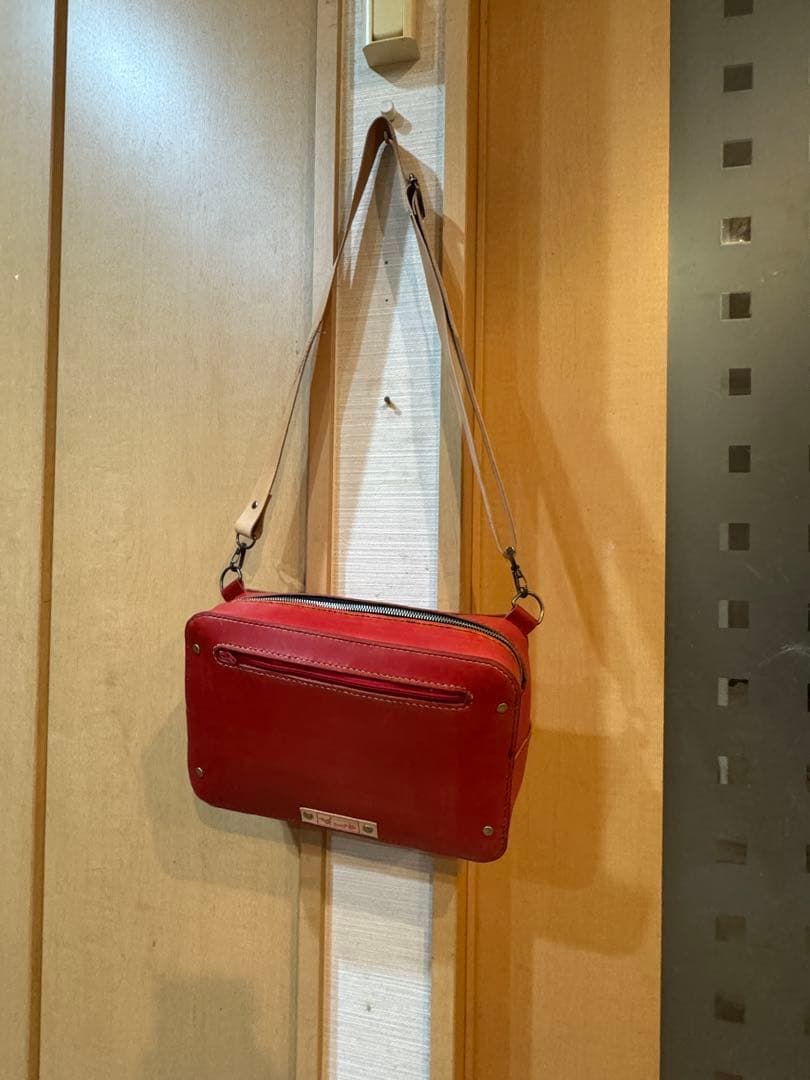 レザークラフト　デザイナーズ　メッセーンジャーバッグ