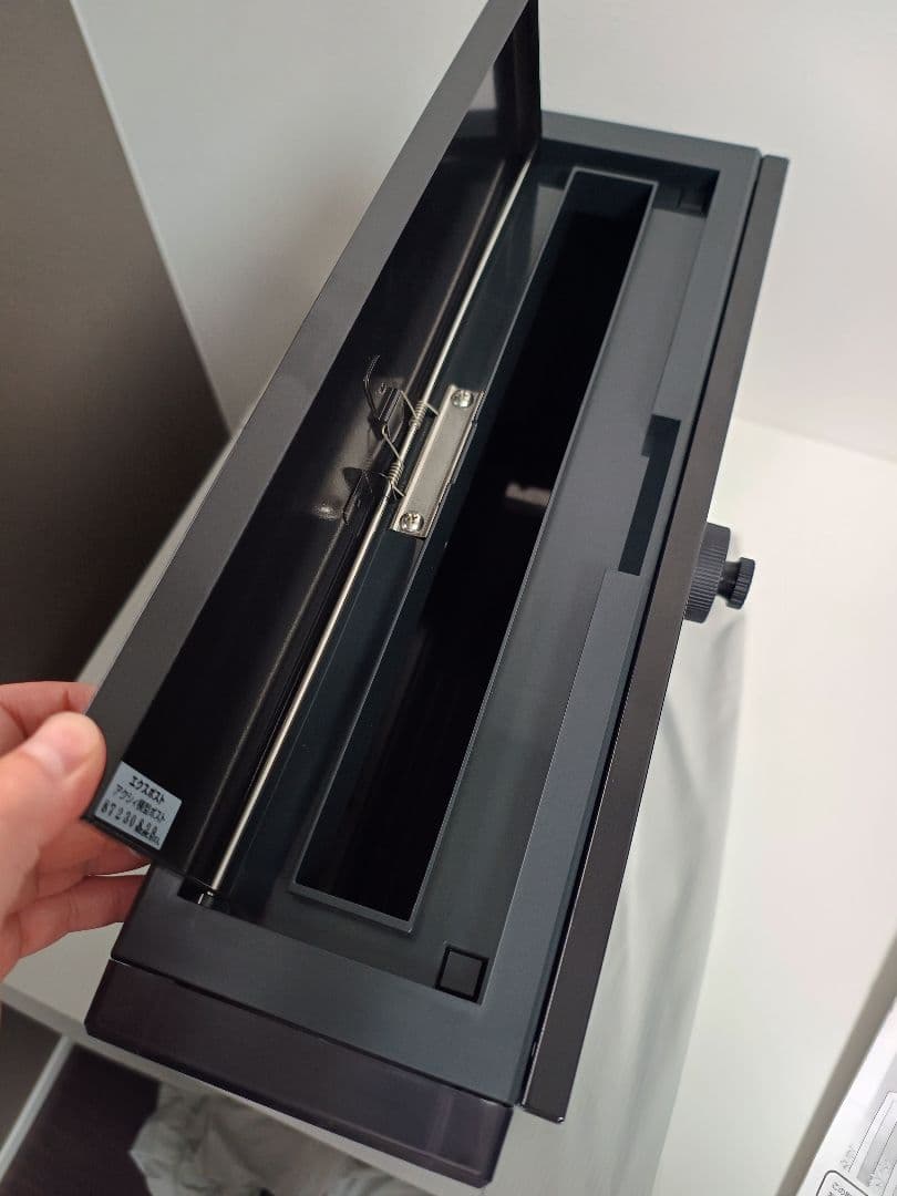 【送料無料】LIXIL　アクシィ横型ポスト8KKA41　BK