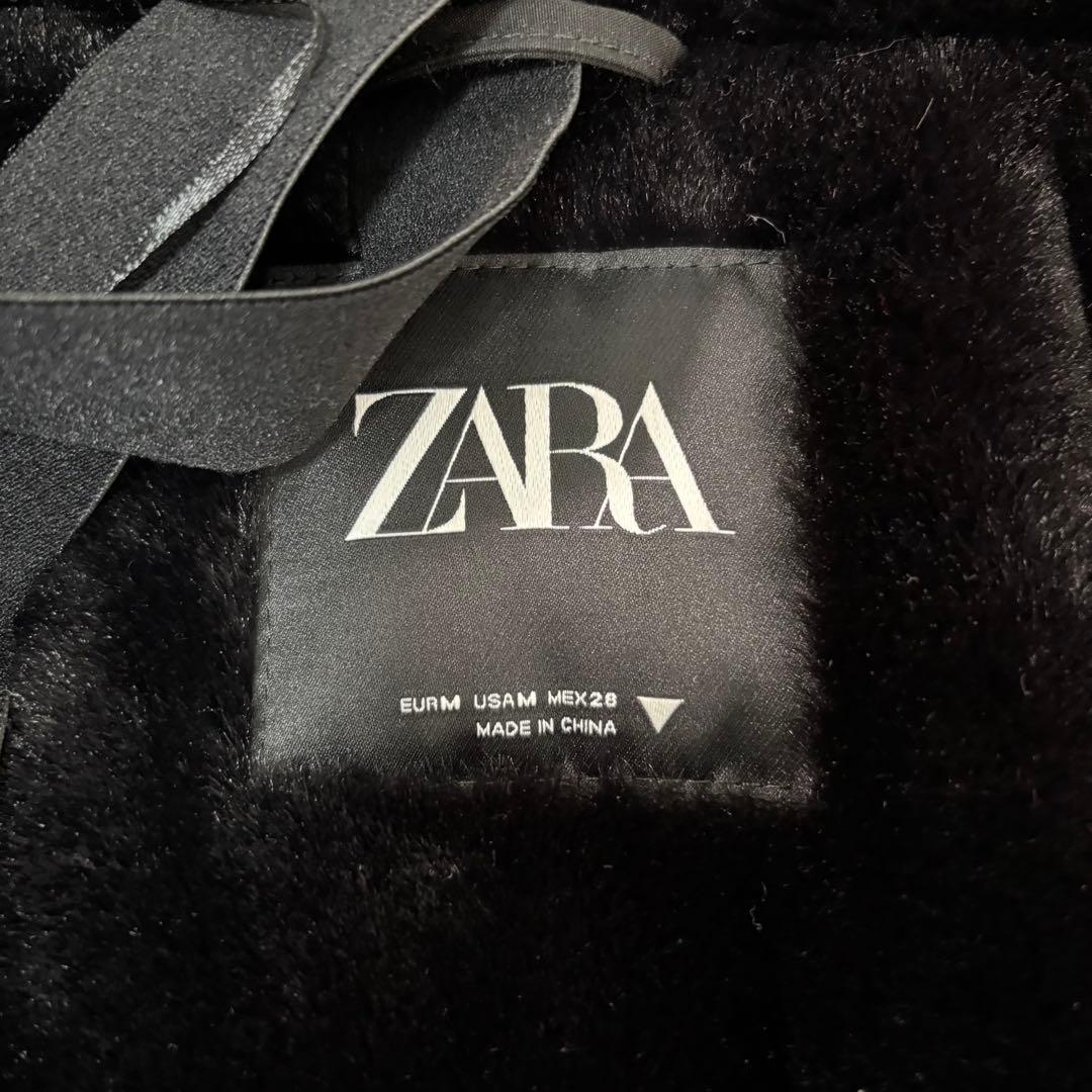 美品　ZARA ロング　コート　ダウン　黒　ファー