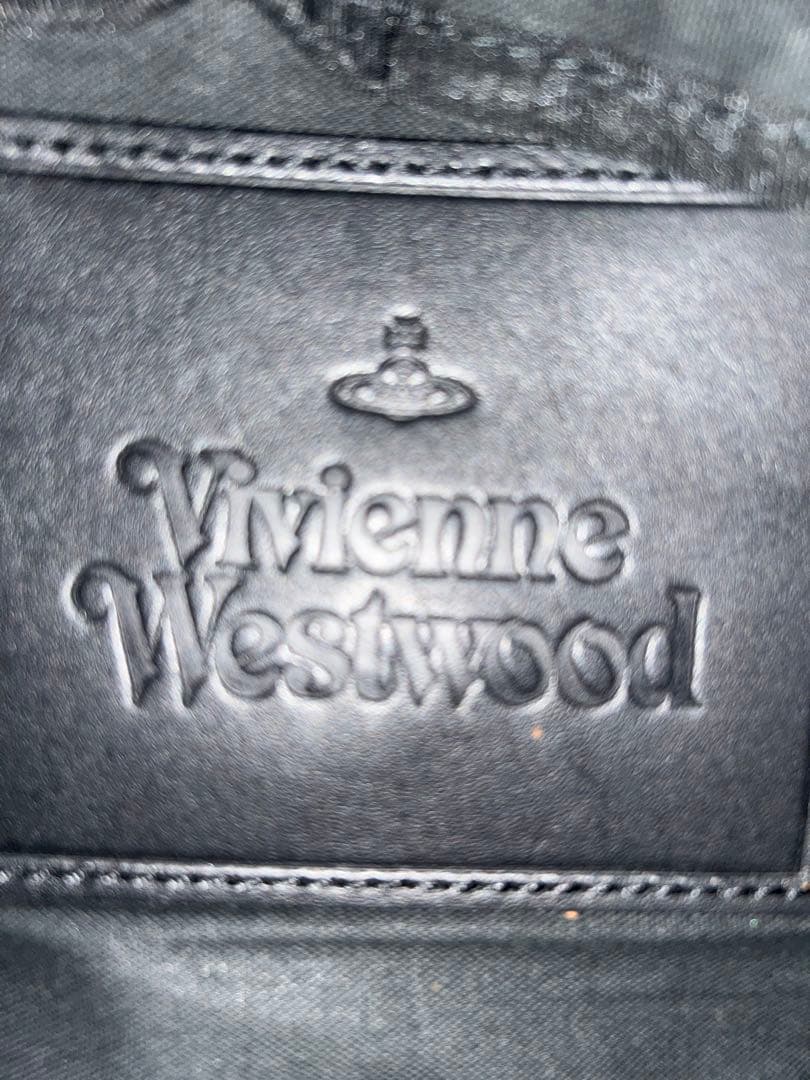 vivienne ボディバッグ