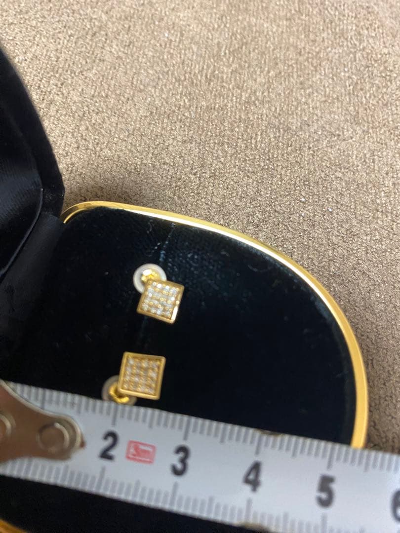 m*i様 ツツミ　K18 ピアス