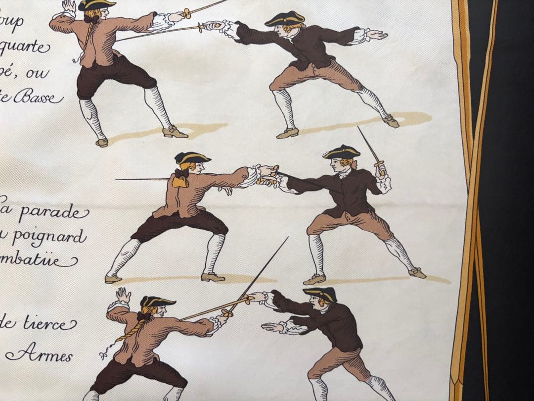 【HERMÈS】スカーフ カレ90 フェンシング柄