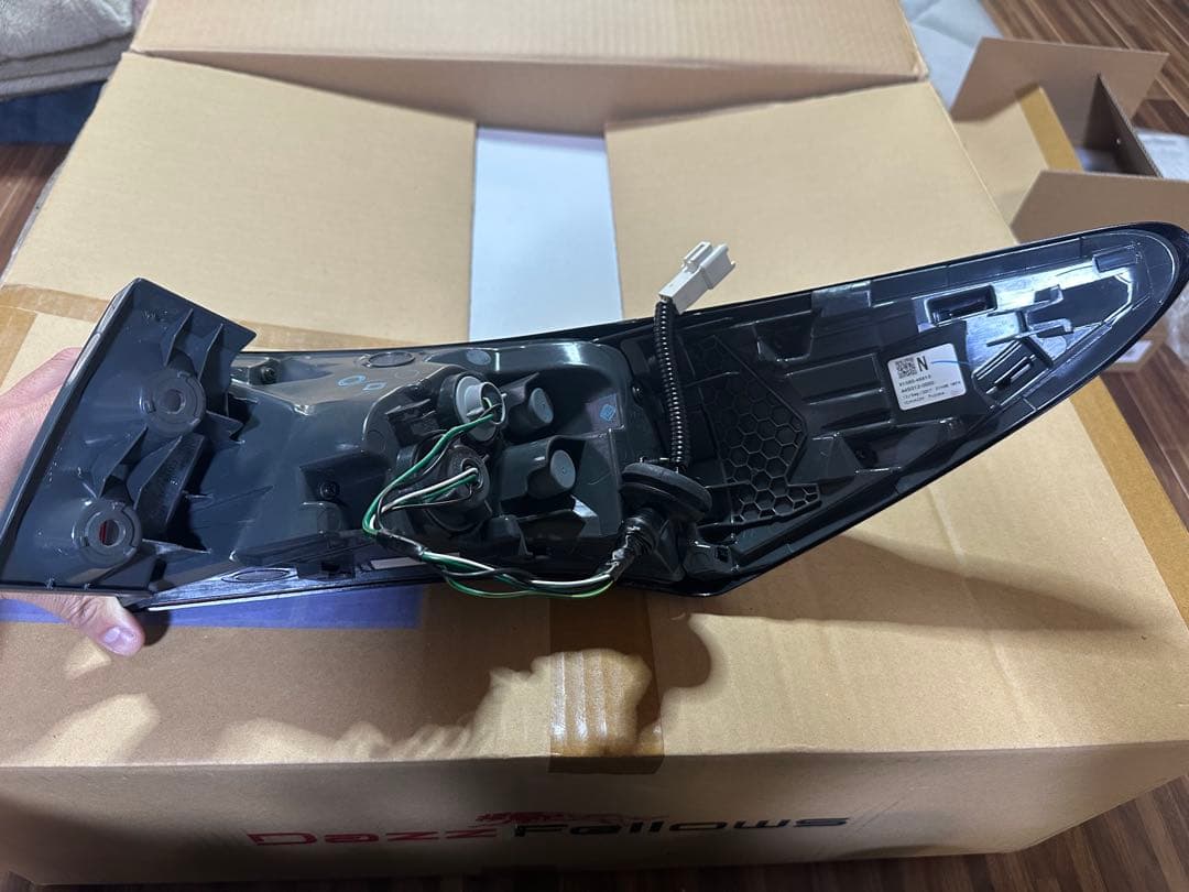 60 ハリアー 後期 純正テールランプ、ドアミラーウィンカー 美品