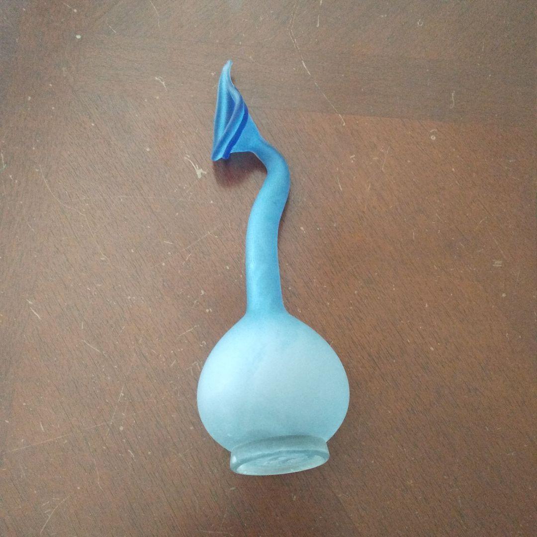 涙壺 ナミダツボ