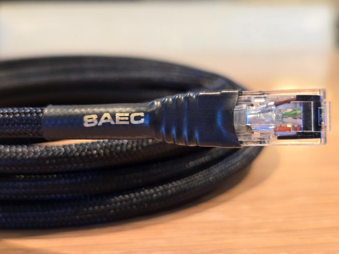 サエク SAEC SLA-500 LANケーブル 4.0m 中古美品