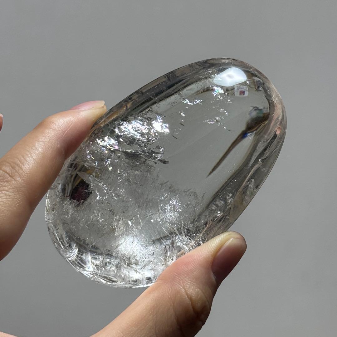 高品質　クリアクォーツ　握り石139.5g 浄化　NO.218