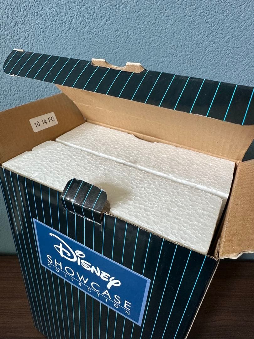 アナと雪の女王　エルサ　置物