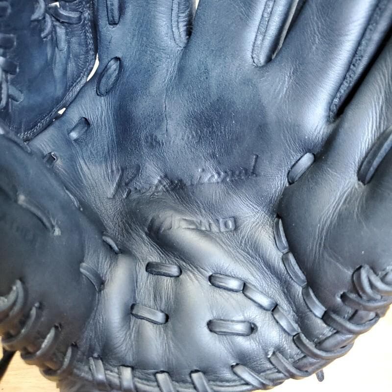 ミズノ Mizuno 井端弘和モデル 小指二本型 内野用 軟式グローブ