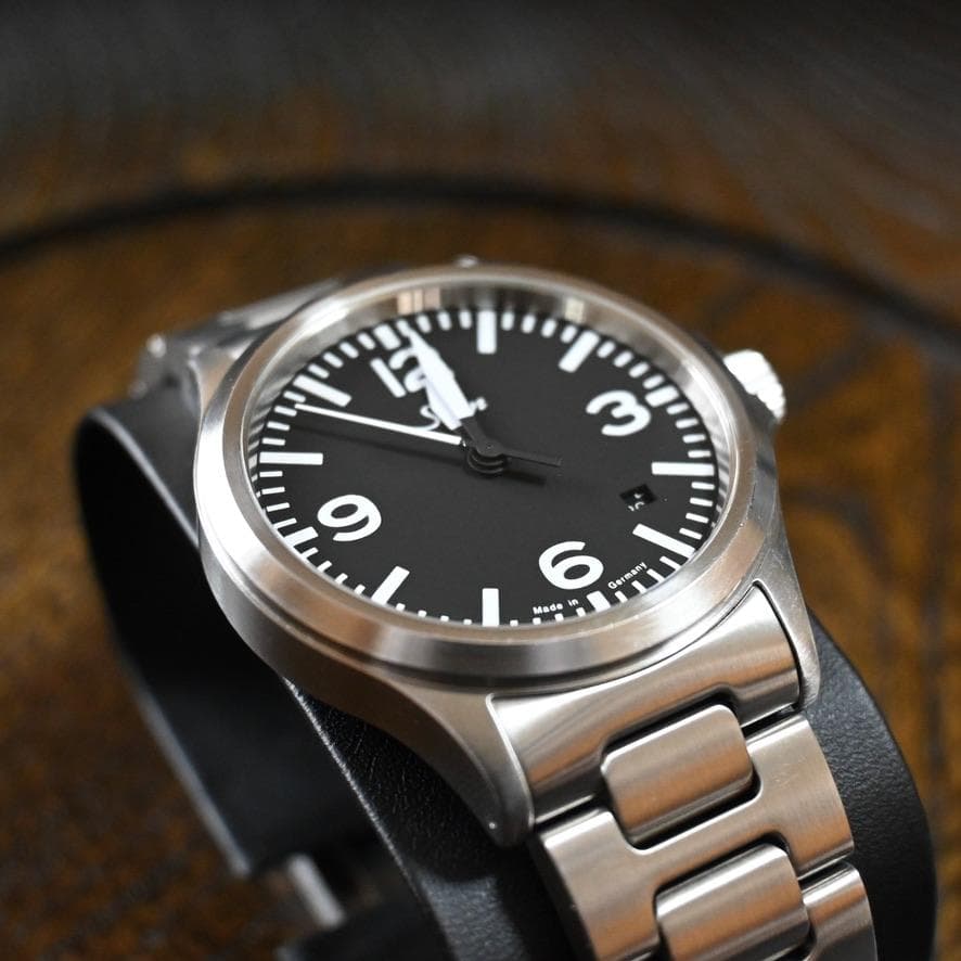 値下げ中！Sinn 556.A. アナログ時計　自動巻き