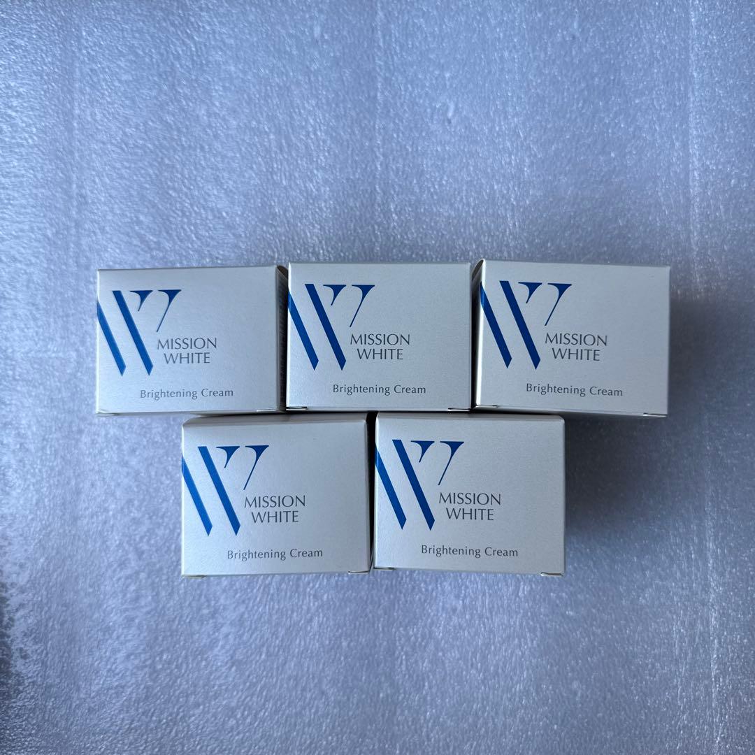 ミッションホワイトブライトニングクリーム　コウジ酸　美白　x5個