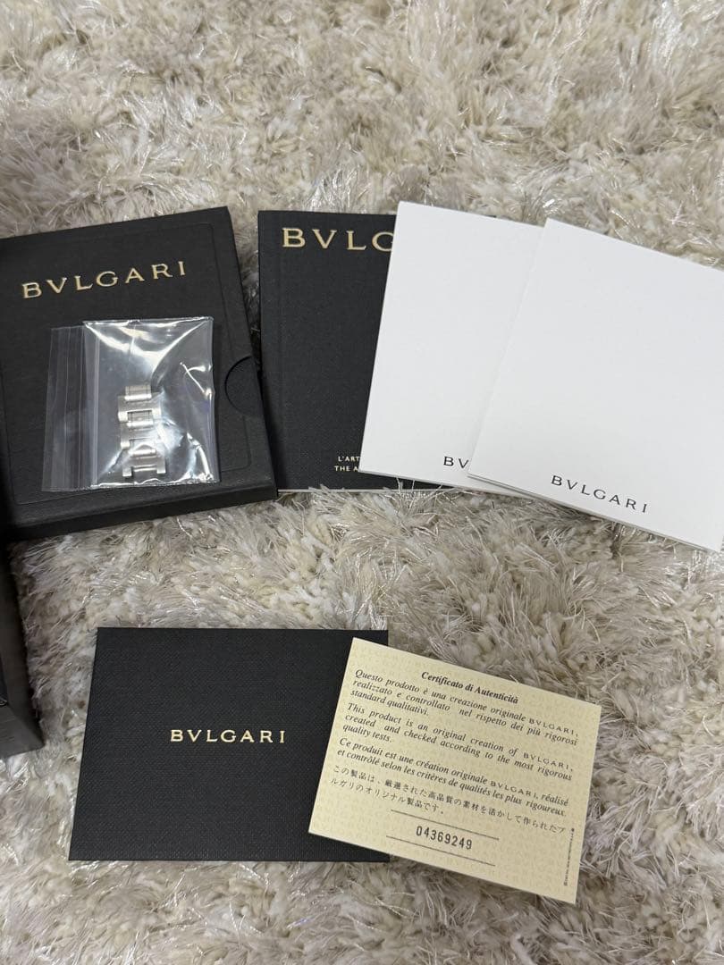 ブルガリ ブルガリ ブルガリ ローズピンクシェル 12Pダイヤ 腕時計