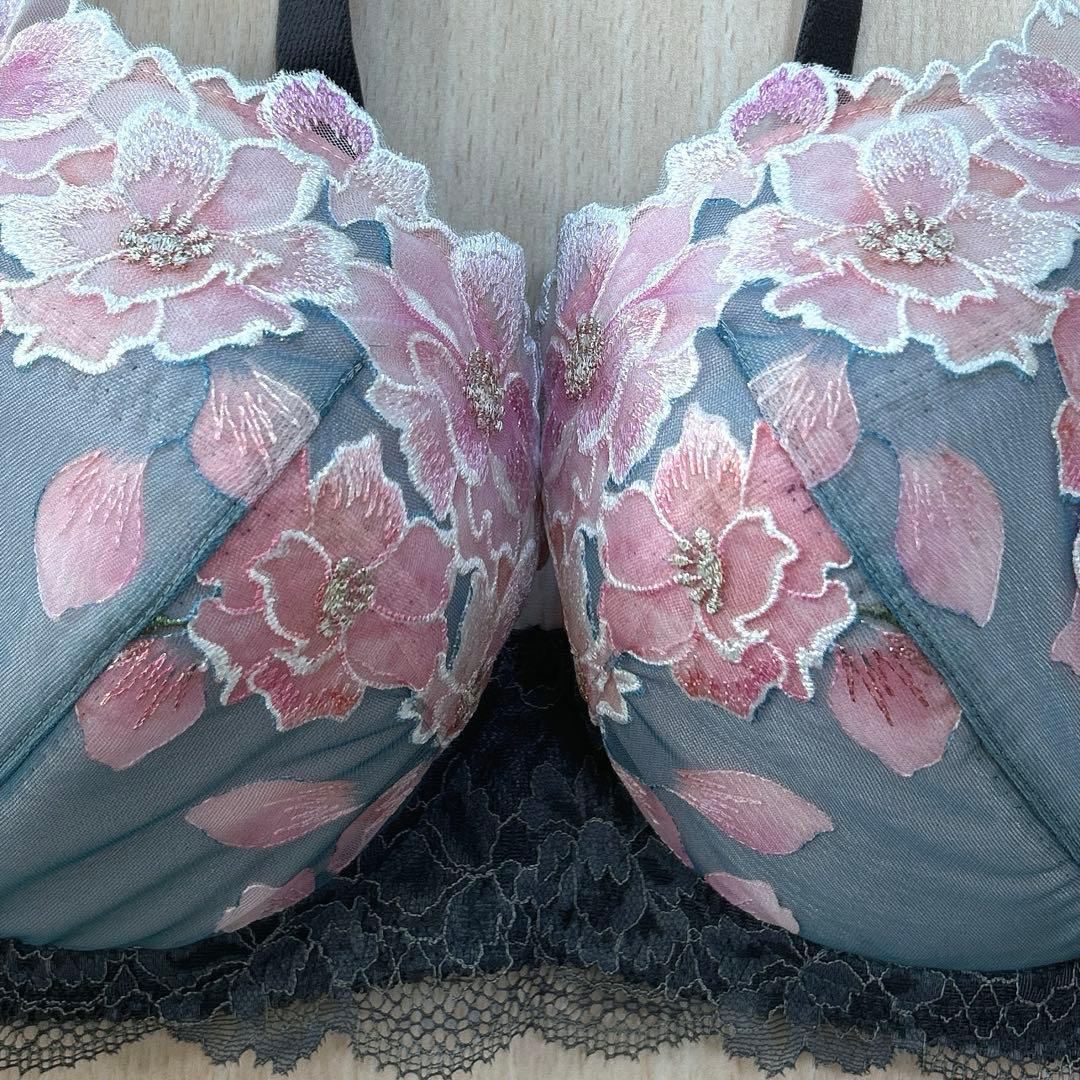 ワコール サルート 03G 日本の花嫁 婚礼衣装 H70 下着 上下セット