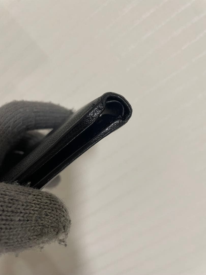 国内正規品　CHANEL シャネル　二つ折り財布　黒　キャビアスキン　ココマーク
