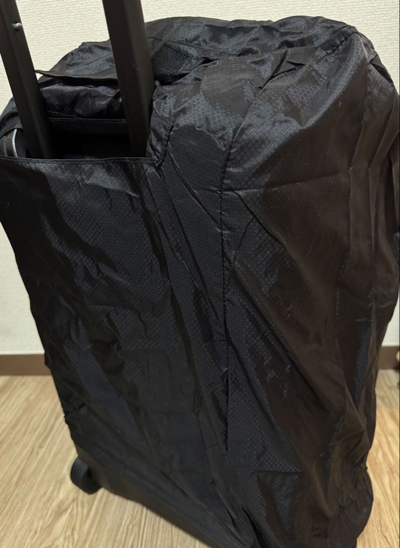 NEW ERA ブラック キャリーケース