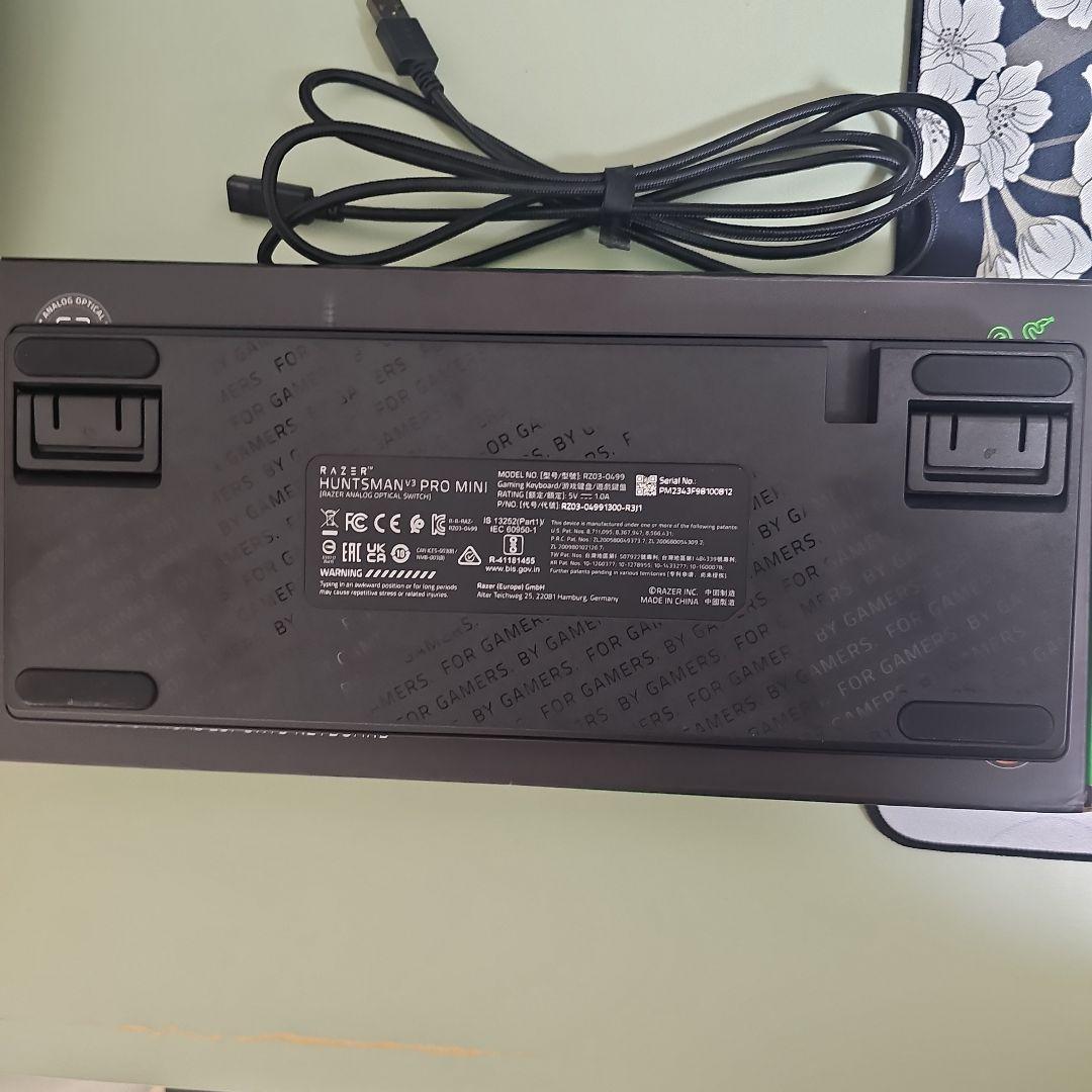 Razer Huntsman V3 Pro Mini 日本語配列