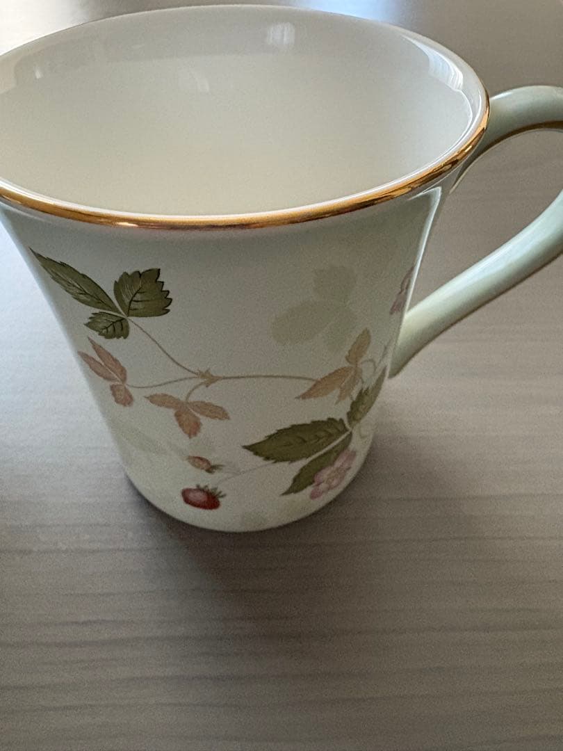 ウェッジウッド　ワイルドストロベリー