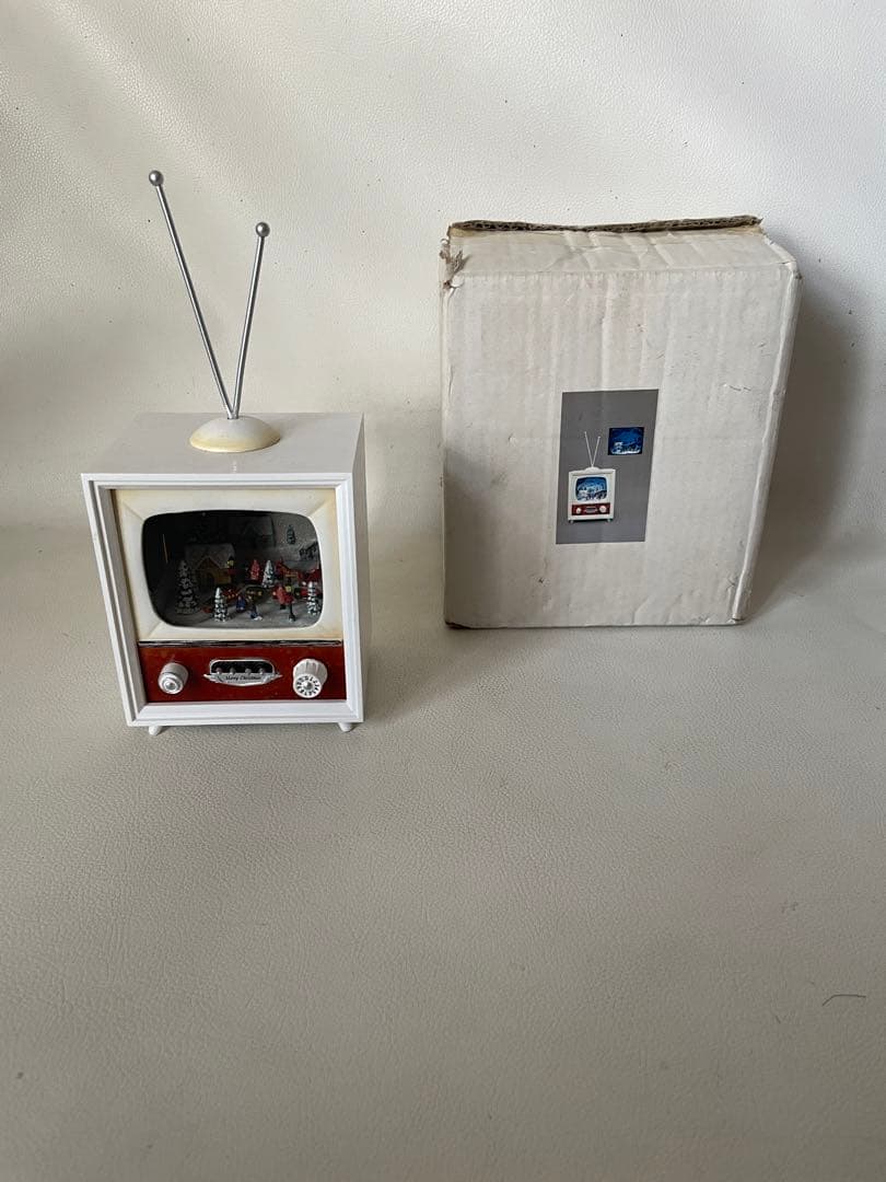 クリスマス ミュージカル テレビ ホワイト LEDライト 8曲収録 箱付き 卓上