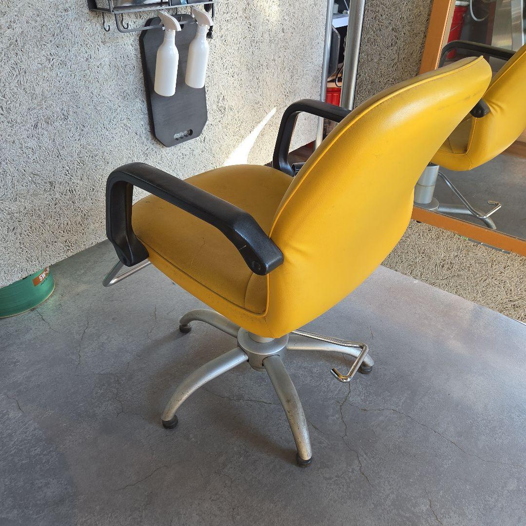 【ジャンク品】カットチェア