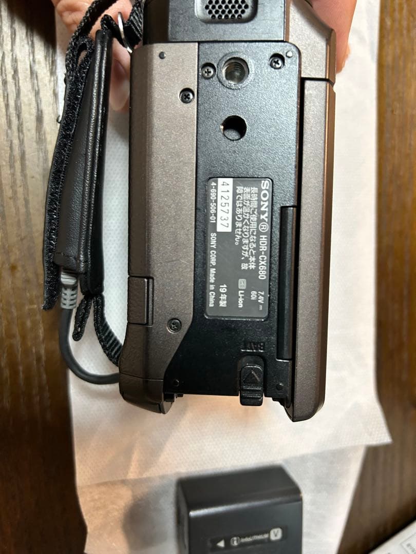 HDR-CX680 ハンディカム　19年製