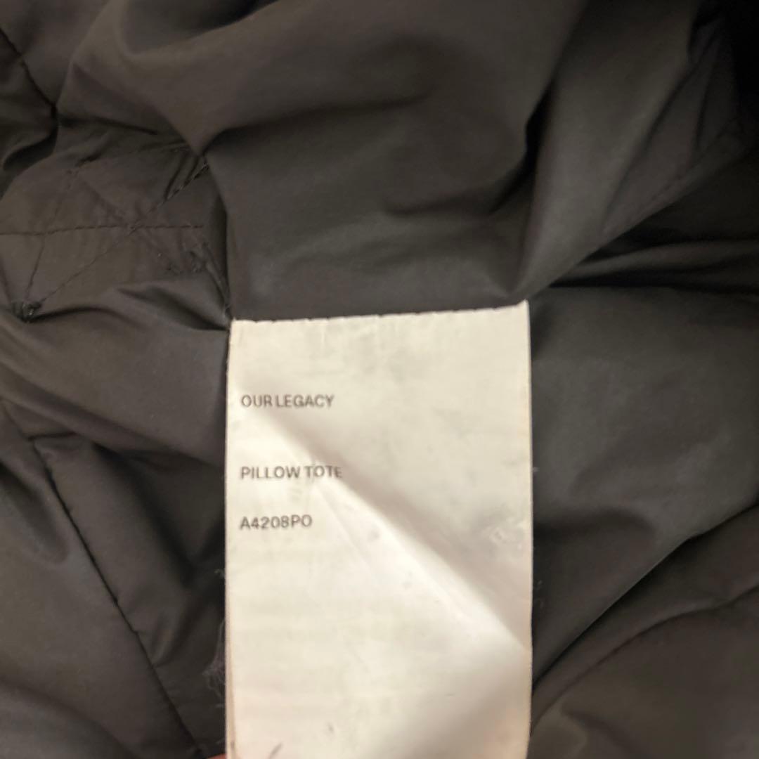 バッグ Our Legacy Pillow Tote Olive Green