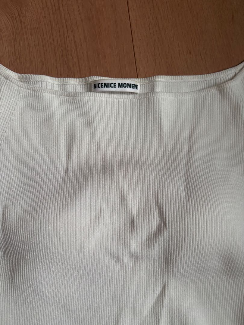 nicenicemoment/ナイスナイスモーメント　オフショル、白