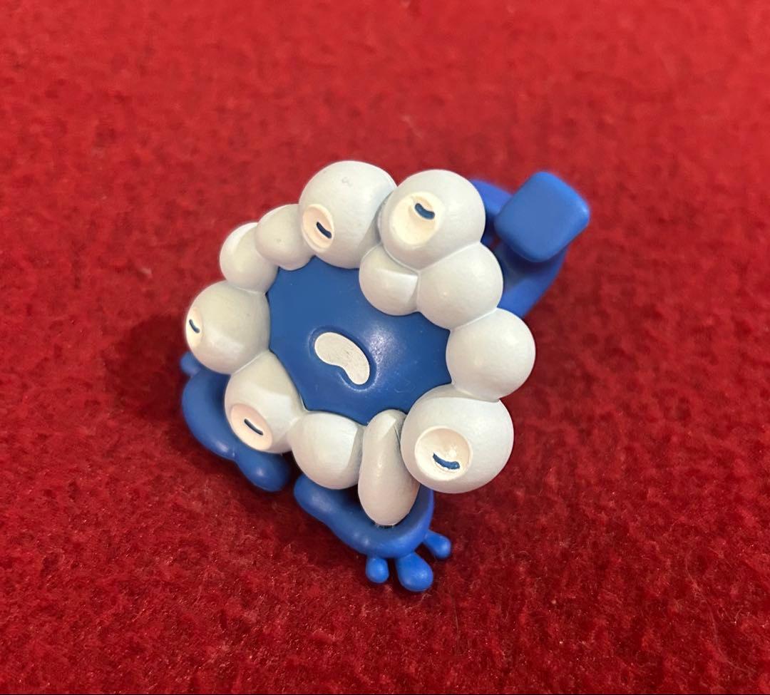 万博公式ライセンス商品のミャクミャク　1/150フィギュア+会場内フィギュア