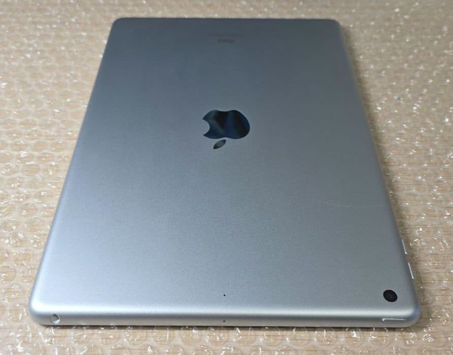 た*ん様 比較的美品◼️iPad 9◼️第9世代◼️バッテリー極良品◼️519