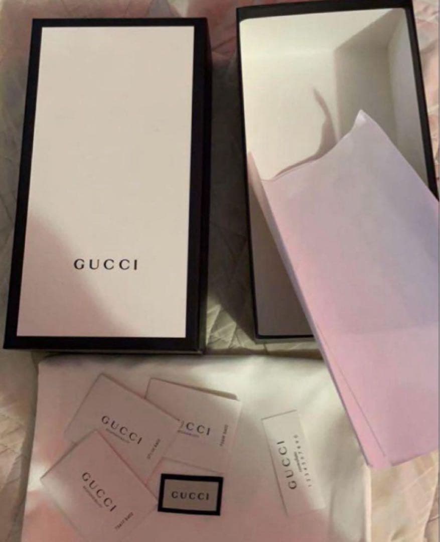 新品未使用 グッチ 長財布 GG スプリーム ラウンドジップ GUCCI