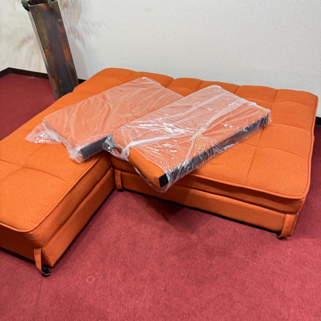 超美品L字型ソファー　収納有　オシャレなレンジ色
