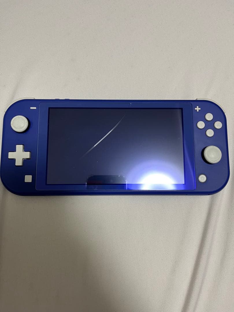 Nintendo Switch Lite 青傷あり