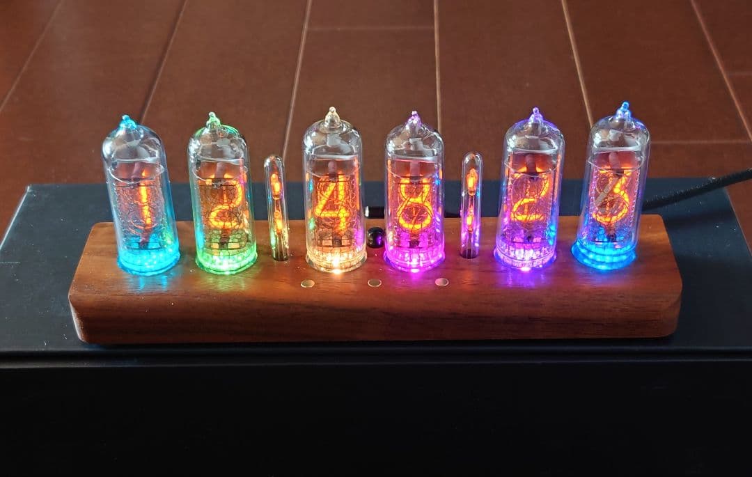 【入手困難】ニキシー管時計 IN-14 6本使用 OMNIXIE Nixie