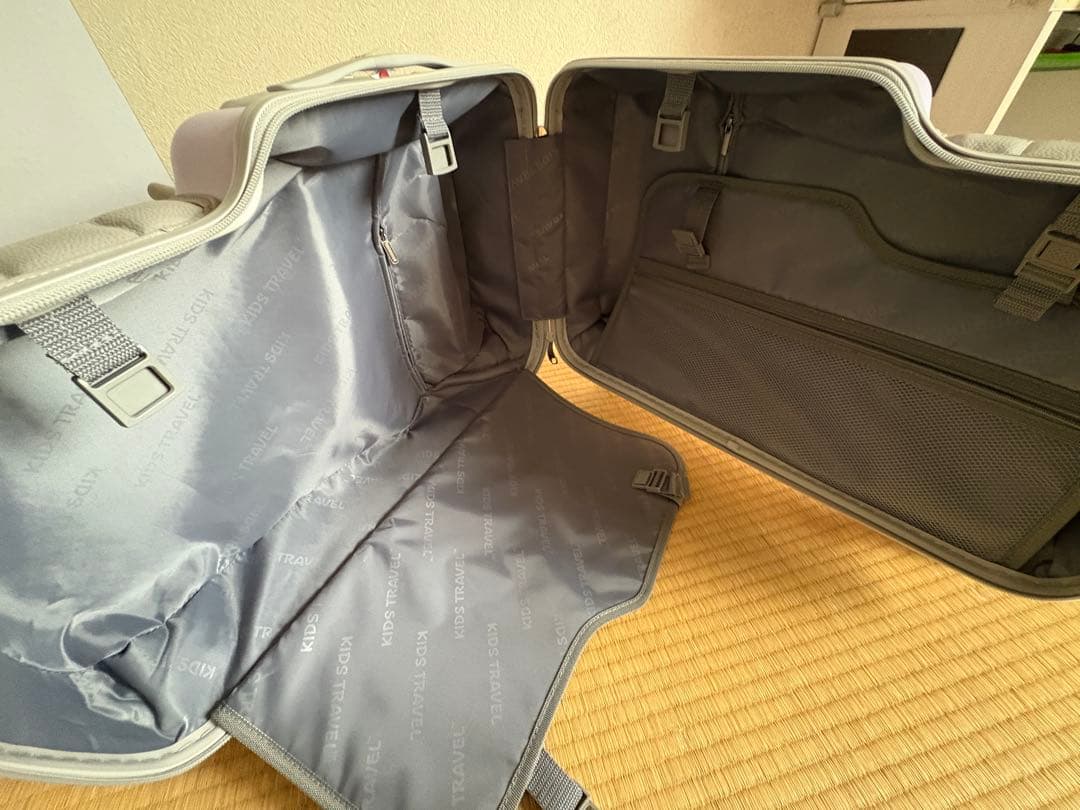 キッズトラベルmini 乗れるスーツケース