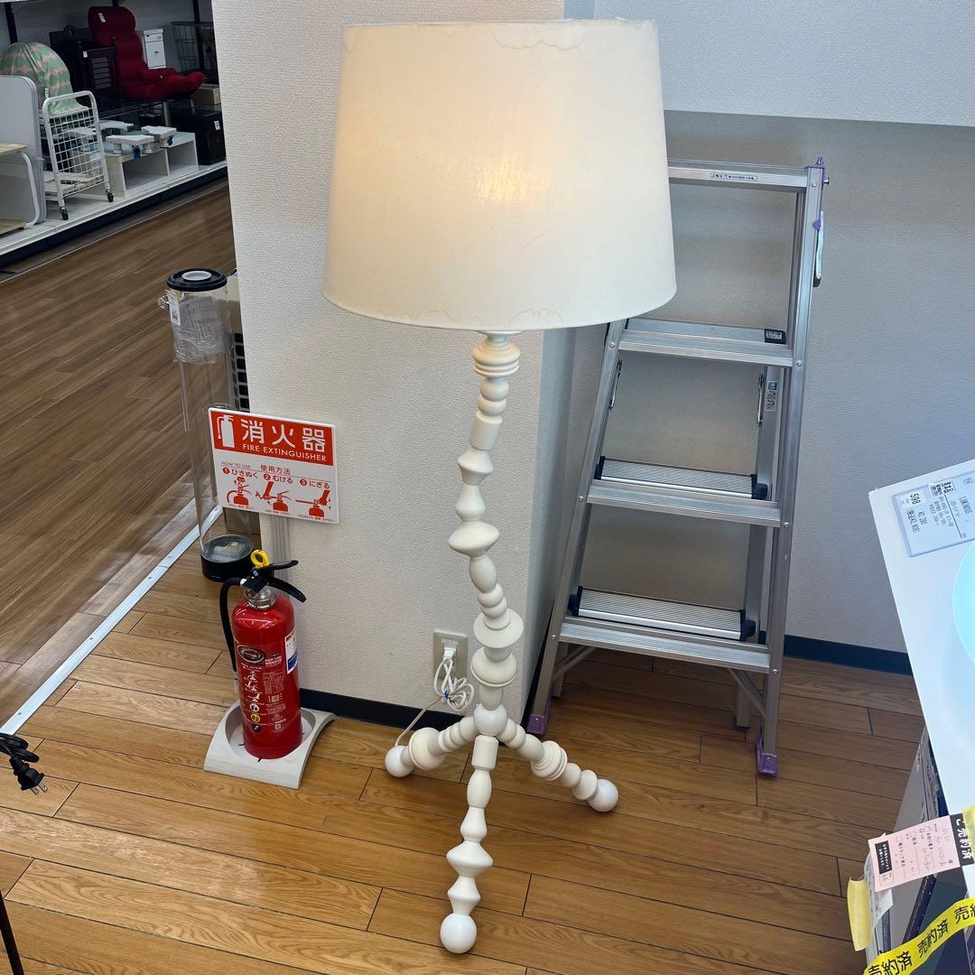 廃盤　IKEA イケア IKEAPS SVARVA フロア　ランプフロアスタンド