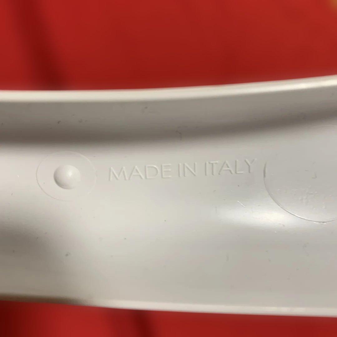 Moncler ホワイトハンガーセット 10本 + パンツハンガー1本