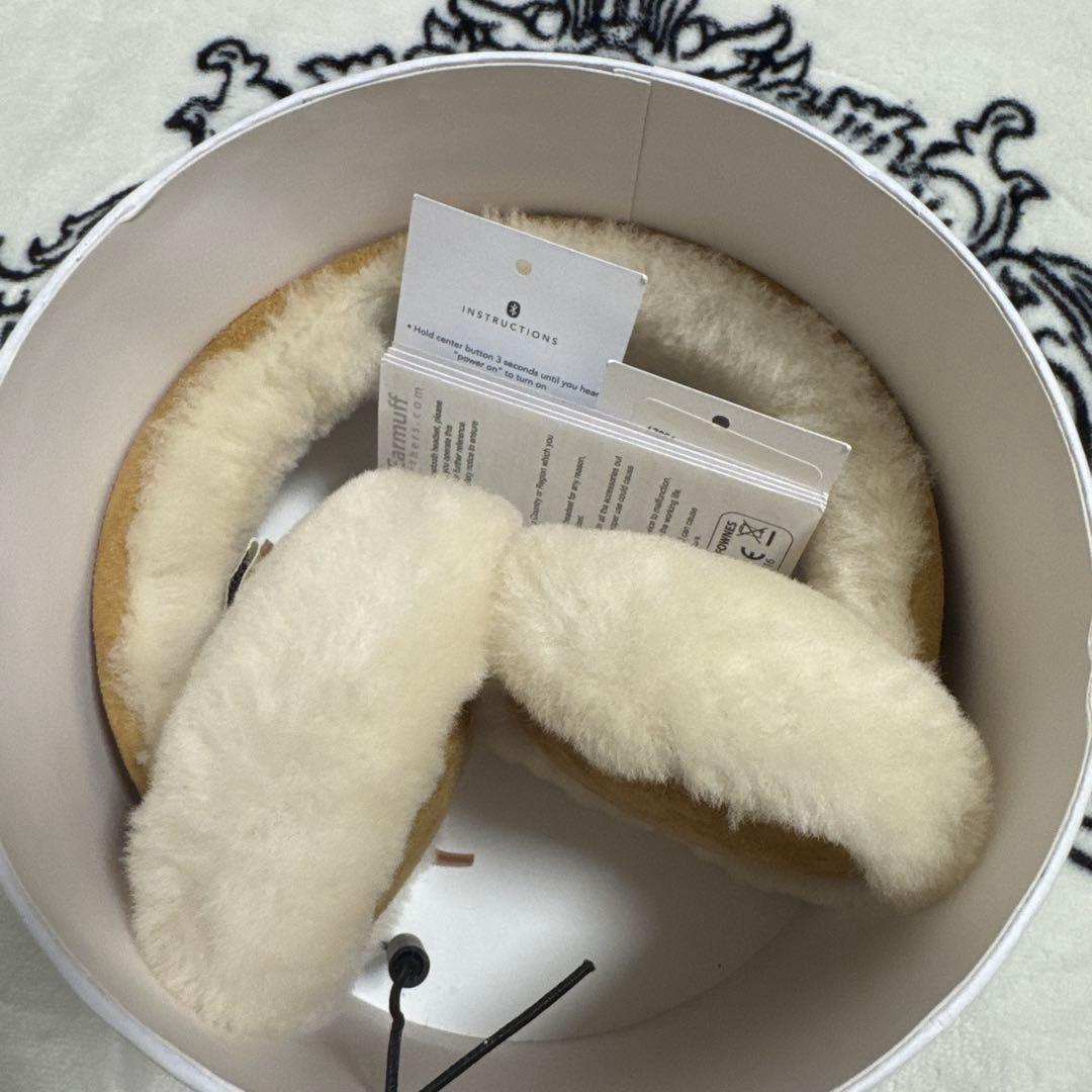 な*る様 UGG Bluetooth EARMUFFS アグ ヘッドホン