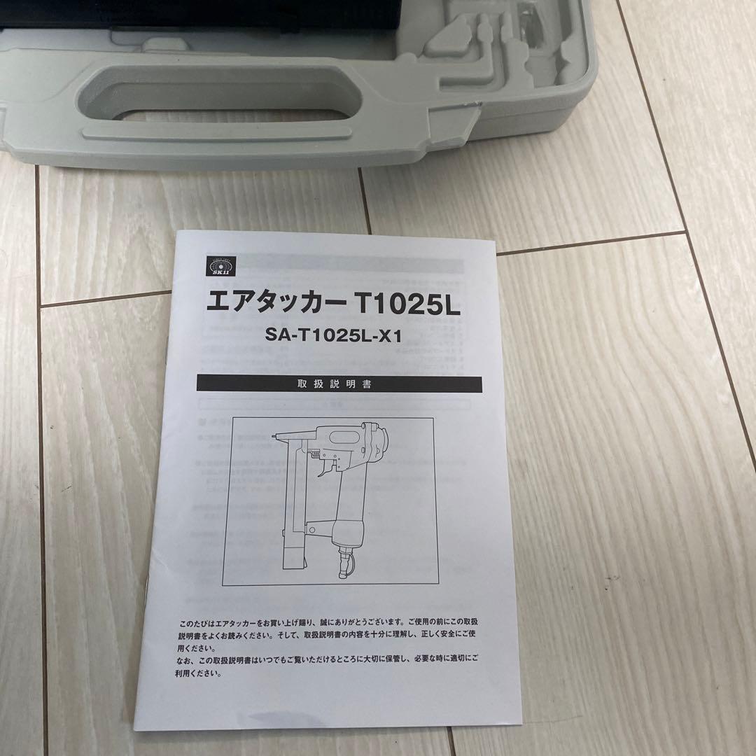 超軽量エアタッカー　T1025L